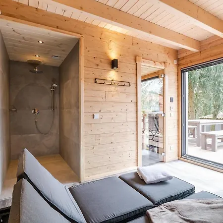 בית נופש Bergwaldchalets Wellness שירקה